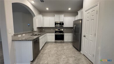Building Photo - 406 Stonewall Ridge