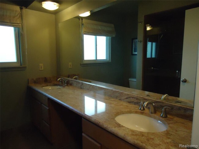 Foto del edificio - 36464 Jeffrey Dr