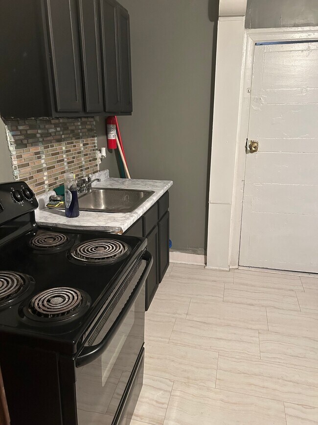 Foto del edificio - 1315 S Hicks St