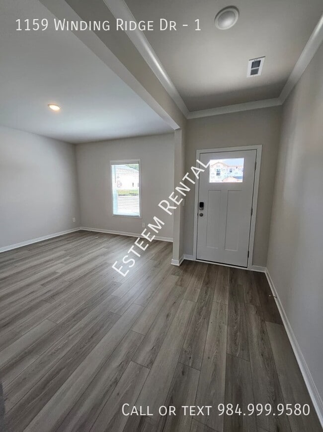Building Photo - 1159 Winding Spg Dr