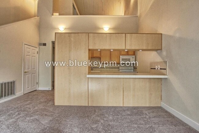 Photo - 2 Bed, 2 Bath Home - 1 Bed or Office and Bath on Main Floor