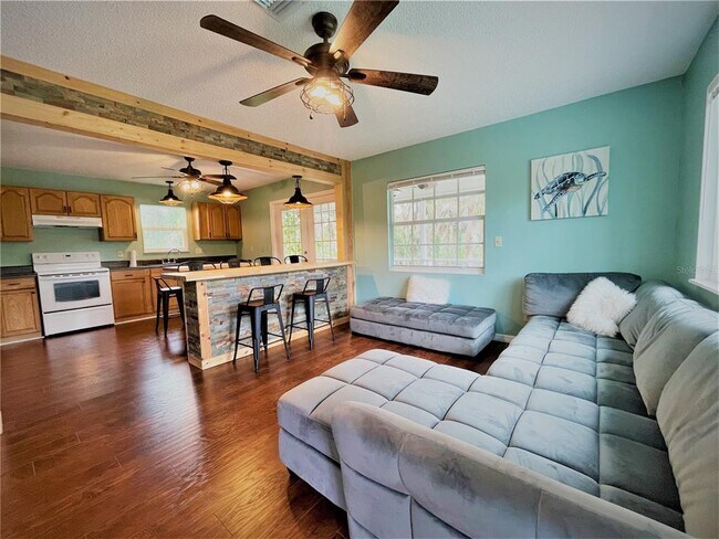 Foto del edificio - 256 Statler St