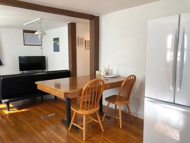 Foto del edificio - 43 Hillcroft Rd