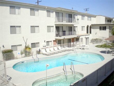 Building Photo - Castellana 4