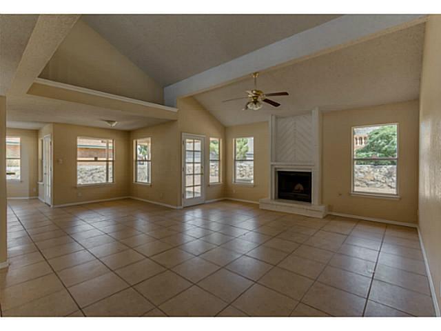 Foto del edificio - Home For Rent - Gorgeous 2 story home in H...