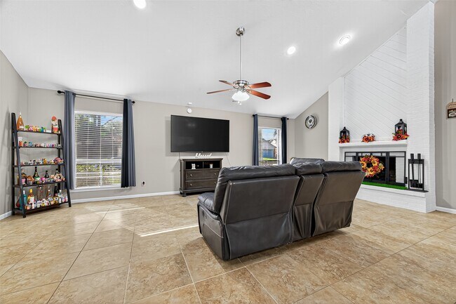 Foto del edificio - 4006 Dover St