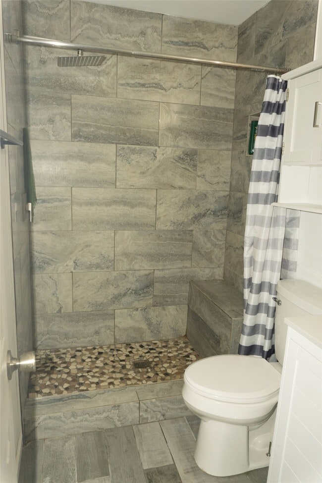 Building Photo - 4406 Thistle Pond Ct