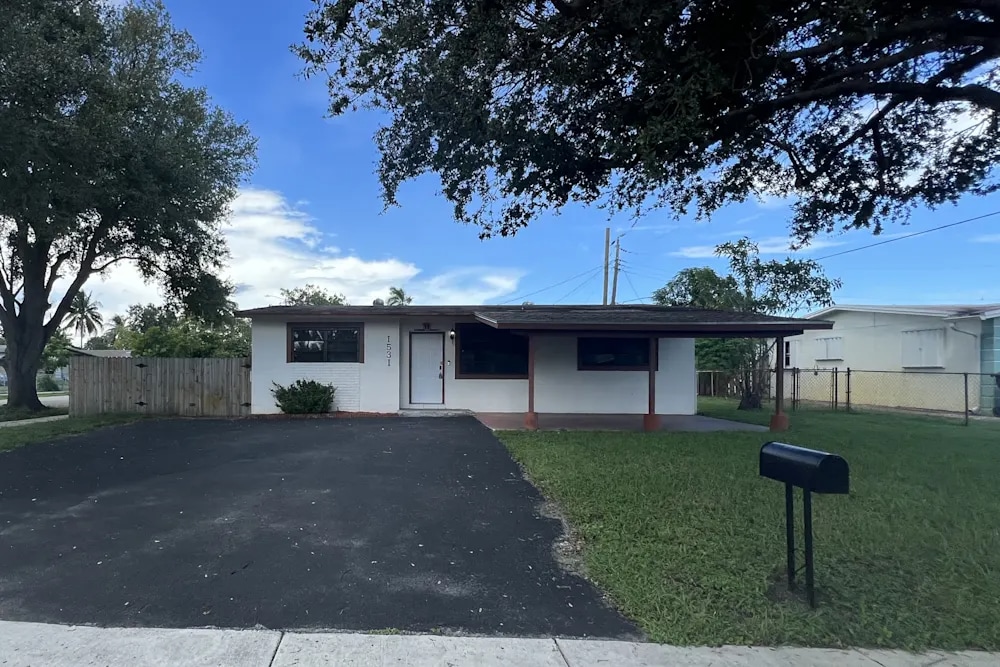 Photo - 1533 NW 41st Ct (Oakland Park, FL)