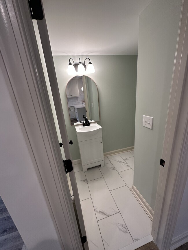 Foto del edificio - 177 N Clarendon Dr