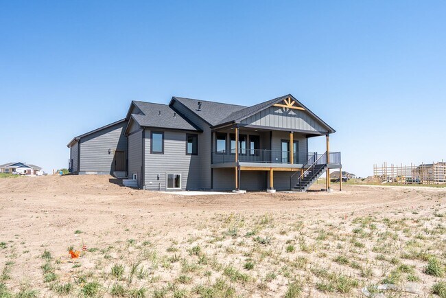 Building Photo - Luxury 3BR, 2BA Retreat on 4.4 acres in Ru...