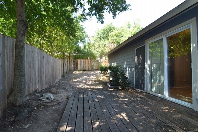 Building Photo - 1609 Cinnamon Path