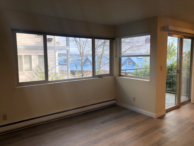 Foto del edificio - 2415 8th Ave N
