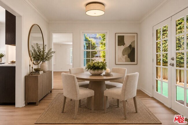 Foto del edificio - 1501 Kelton Ave