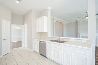 Building Photo - 2123 Thistlerock Ln