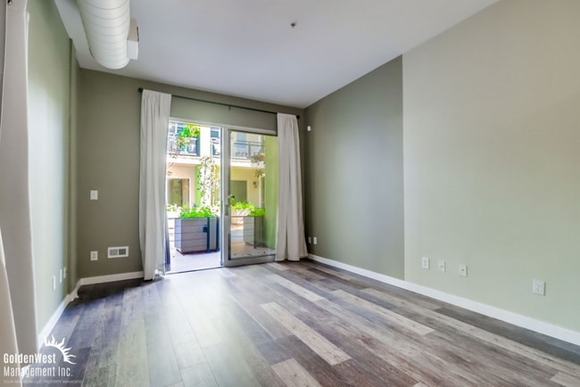 Foto del edificio - Updated 1Bdm 1Ba Condo with Modern Amenities and Prime Downtown San Diego Location!