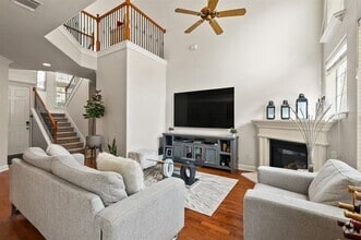 Building Photo - 2615 Corbeau Dr
