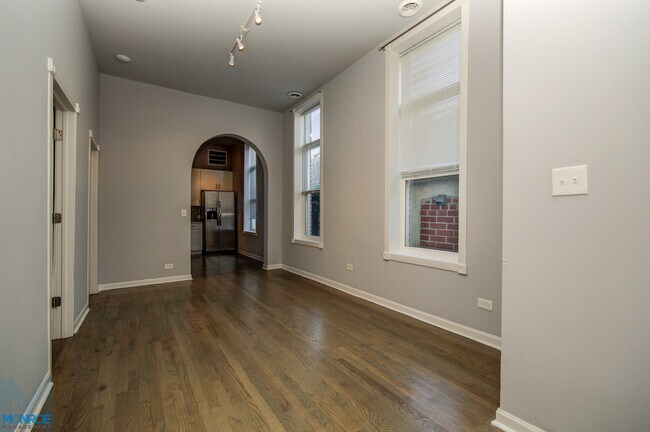 Foto del edificio - 1754 W. 21st Pl.