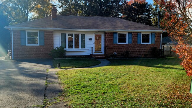 Foto del edificio - 3102 Dancer Rd