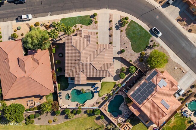 Foto del edificio - 18330 W Woodrow Ln