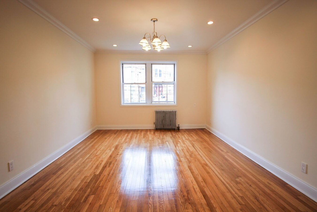 Estudio - 188 Scholes St