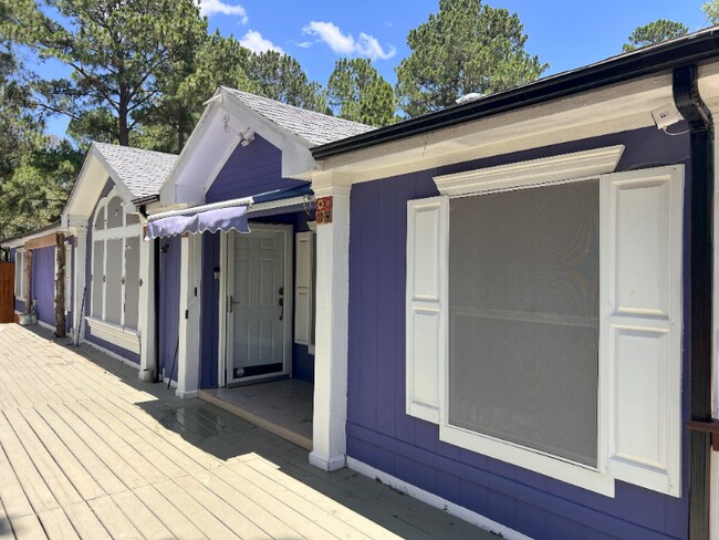 Building Photo - 491 Pine Canyon Dr