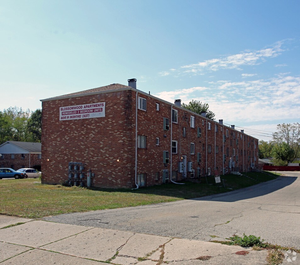 Foto del edificio - Blossomwood Apartments