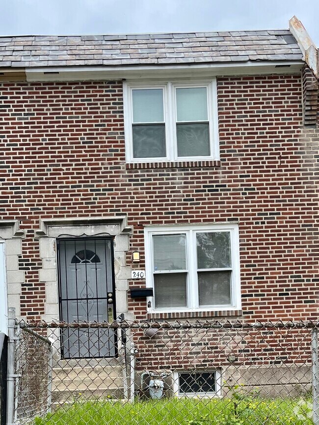 Edgemont Park Apartments for Rent with a Yard Chester, PA 1 Rentals