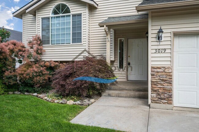 Foto del edificio - Updated 4 Bedroom Home in Fieldstone!