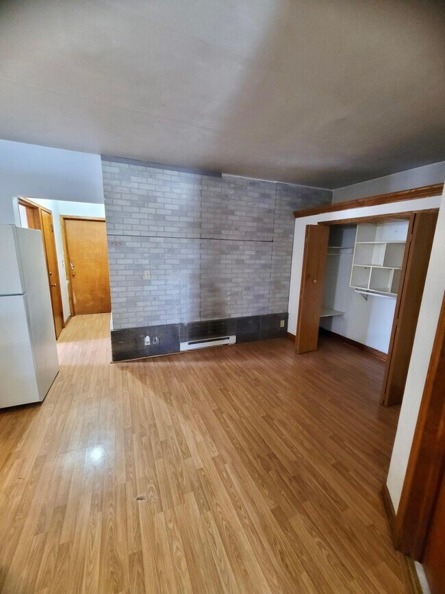 Foto del edificio - 3277 S 10th St