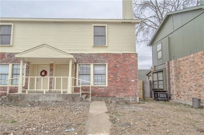 Foto del edificio - 109 Montego Dr