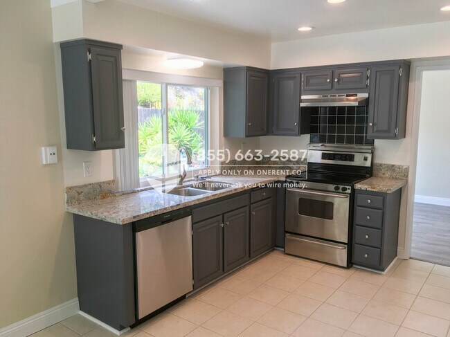 Building Photo - 5678 Antigua Blvd