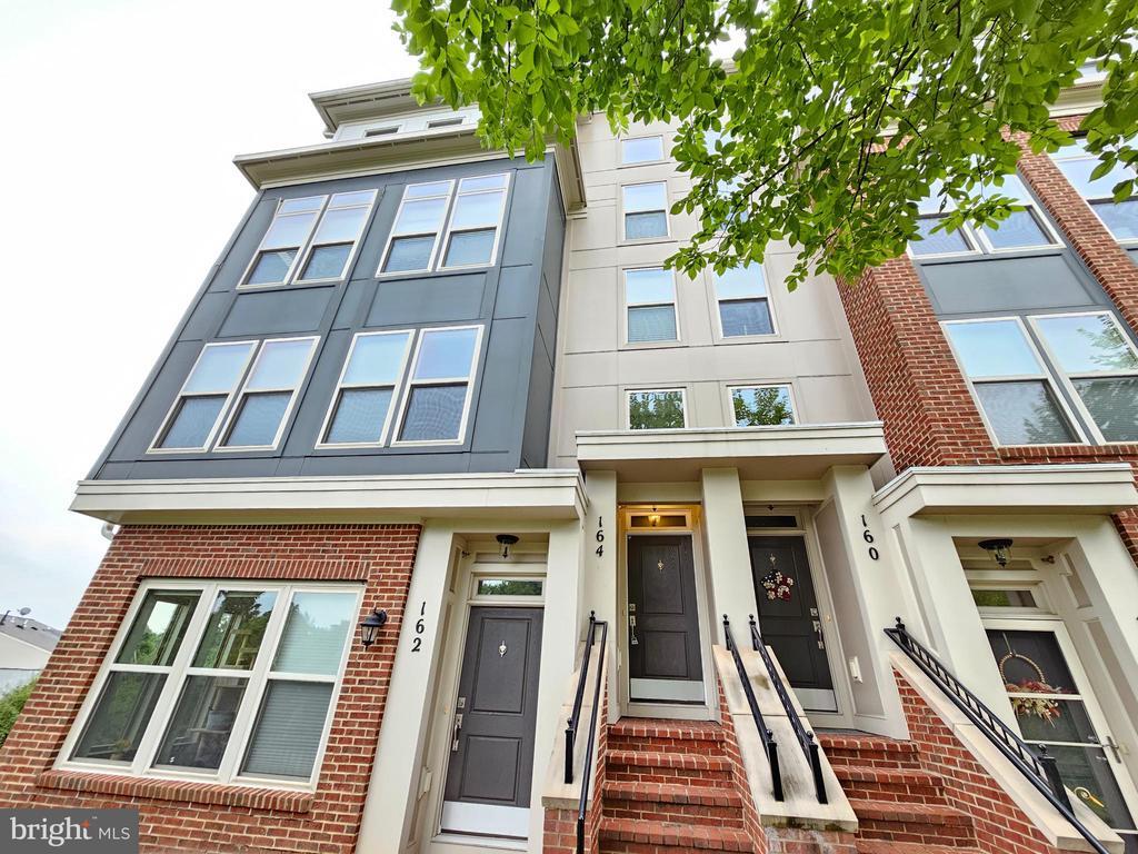 Foto principal - 164 Copley Cir