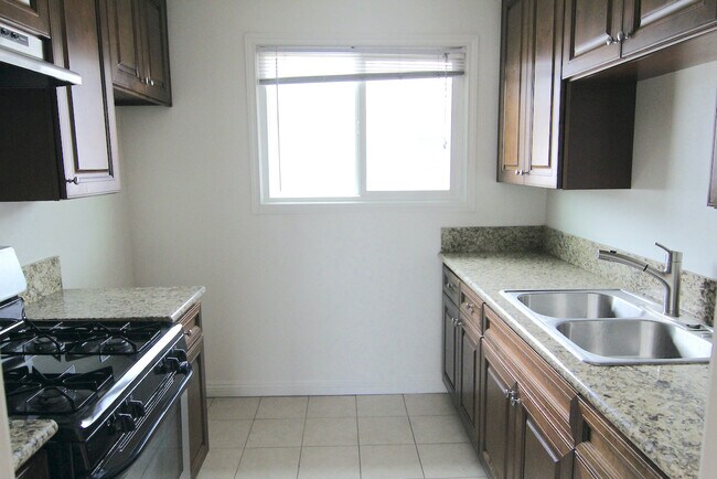 Foto del edificio - 3375 Manning Ave