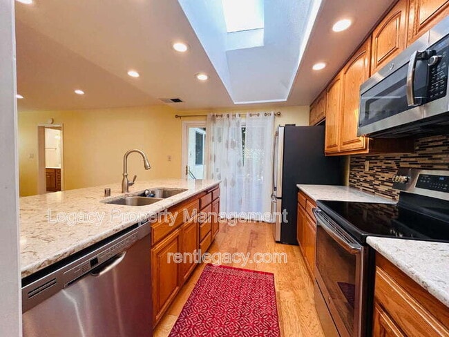 Building Photo - 4468 Birch Bark Rd