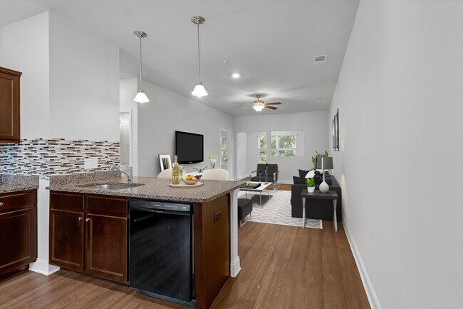Foto del edificio - Hickory Grove Apartments