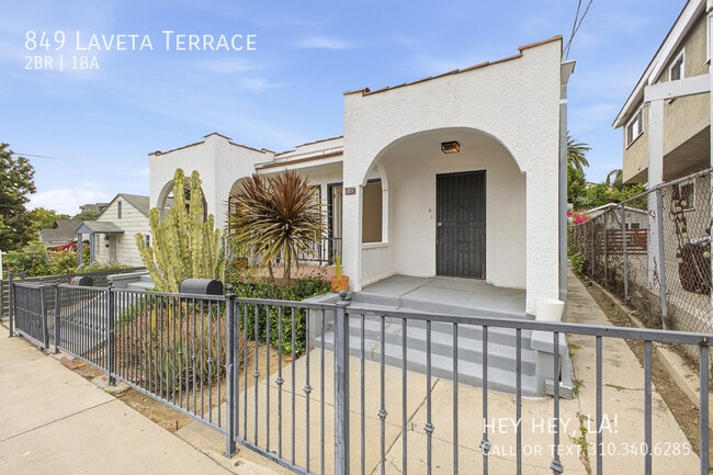 Foto del edificio - 849 Laveta Terrace