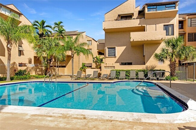 Building Photo - 10500 SW 108th Ave