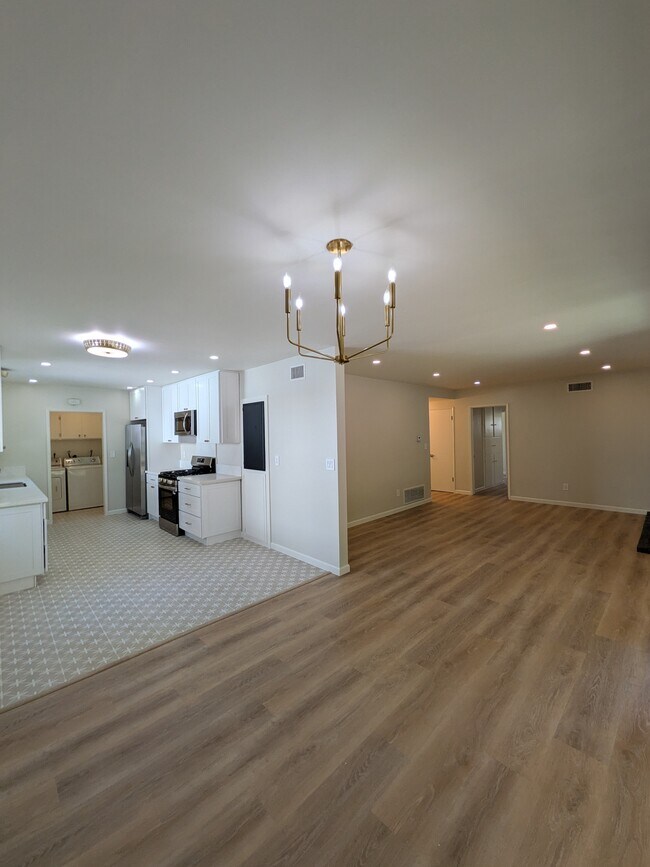 Foto del edificio - 16815 Armstead St