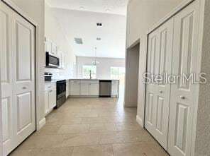 Foto del edificio - 2427 Continental Blvd