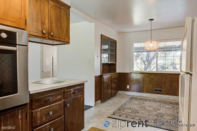Building Photo - 4 br, 2.5 bath House - 6767 Langrell Way, ...