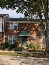 Building Photo - 1535 Wedgefield Cir