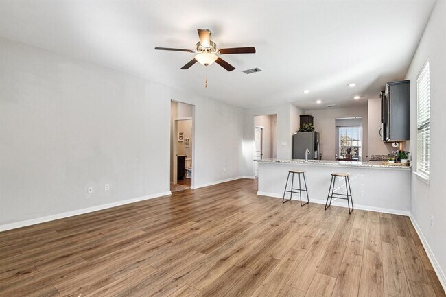 Building Photo - 9334 Nubuck Br