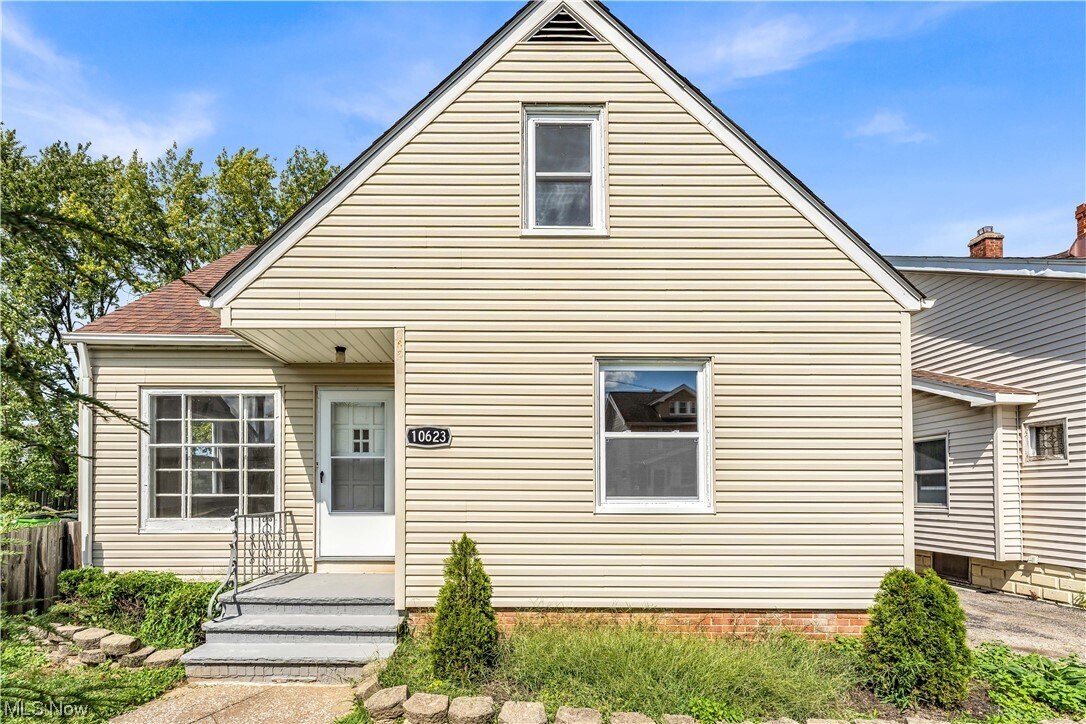 Foto principal - 10623 Wadsworth Ave
