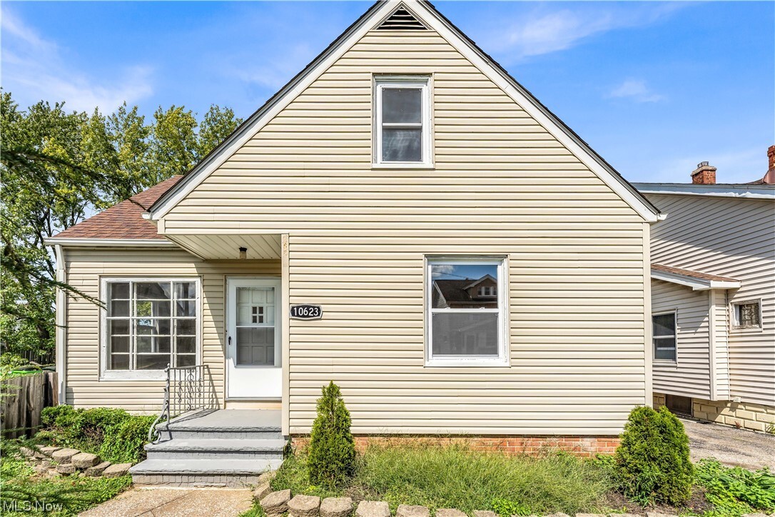 Primary Photo - 10623 Wadsworth Ave