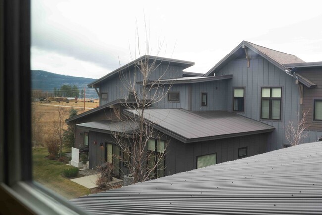 Building Photo - Live on the "Quiet Side of the Tetons"