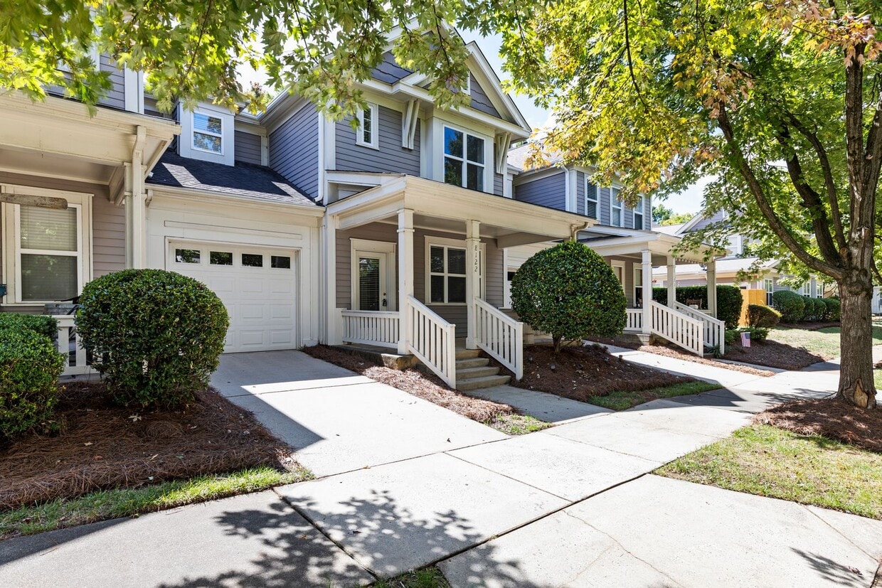 Primary Photo - Move-In Ready 3-Bed Home in Villages at Ha...