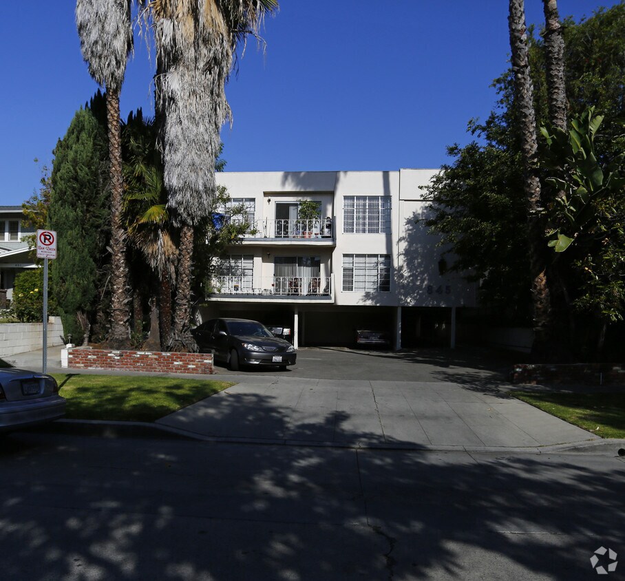 Primary Photo - 845 S Windsor Blvd