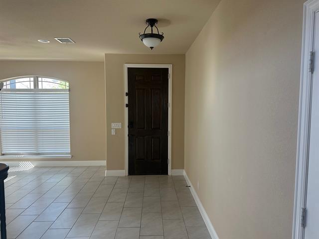 Building Photo - 1012 Granger Dr