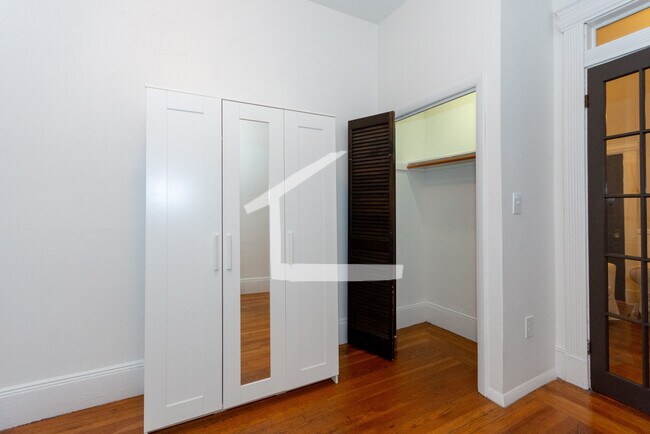 Building Photo - 1139 Commonwealth Ave