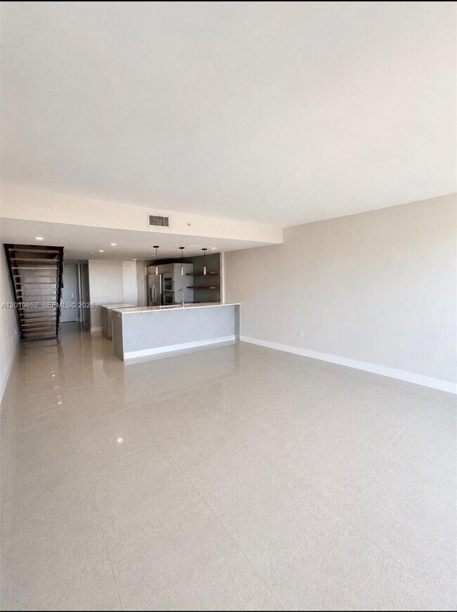 Foto del edificio - 2950 NE 188th St